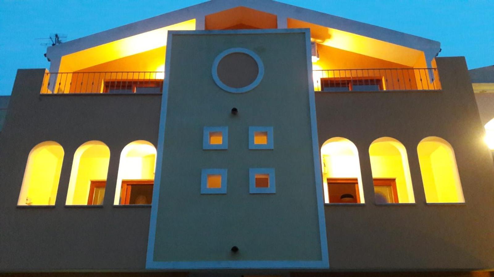 Residence Lu Brandali Santa Teresa Gallura Exteriör bild